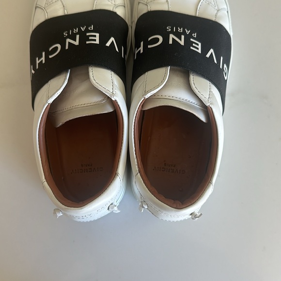 Givenchy Courtside Sneakers - Picture 4 of 5